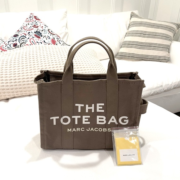 Marc Jacobs Handbags - Marc Jacobs The Tote Bag in Taupe with White Logo